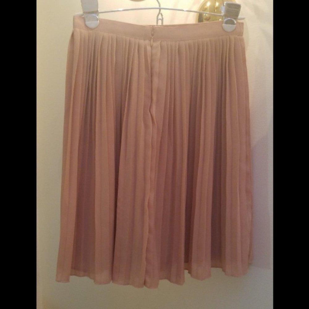 J Crew pleated skirt, peach pink color size 00 XS